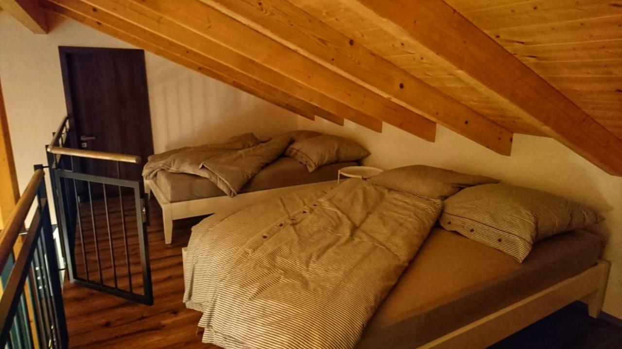 Ferienhaus Sonnenwind Am Hainer See ノイキエリッチュ エクステリア 写真